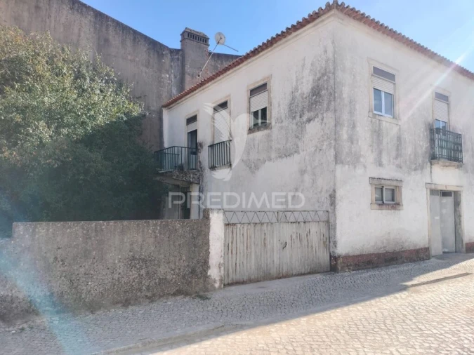 Moradia T3 para Venda em Minde Foto 3