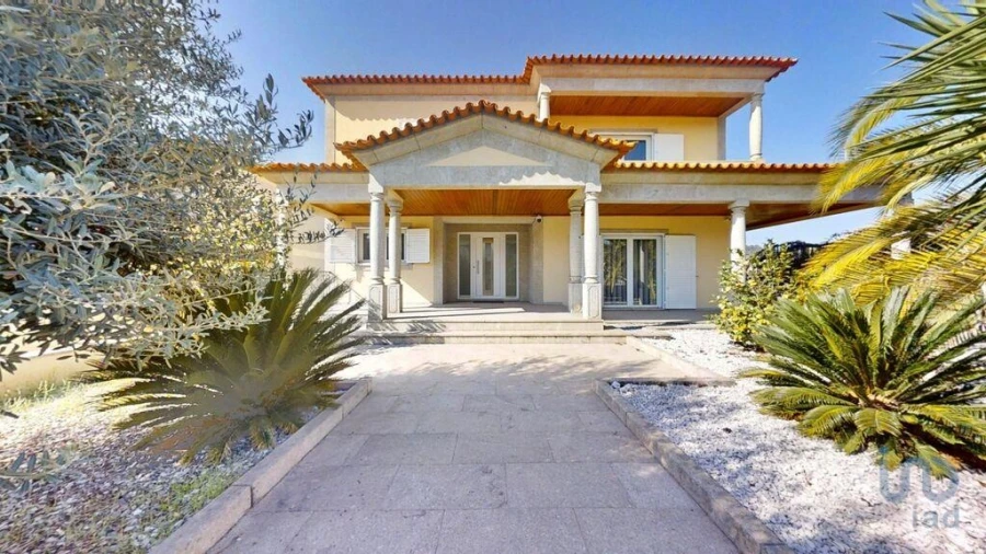 Moradia T4 para Venda em Recezinhos (São Mamede) Foto 2