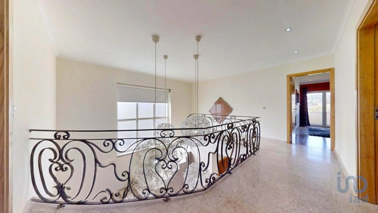 Moradia T4 para Venda em Recezinhos (São Mamede) Foto 12