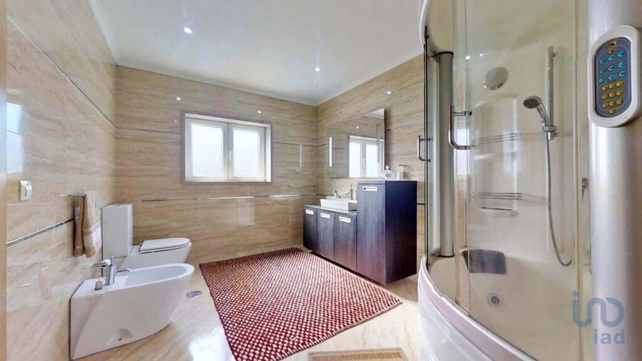 Moradia T4 para Venda em Recezinhos (São Mamede) Foto 14