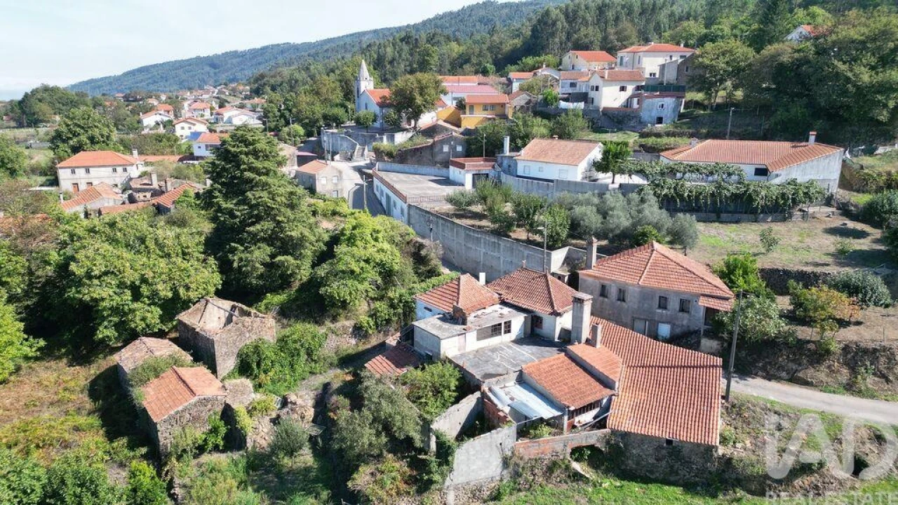 Moradia T3 para Venda em Espinhal Foto 26