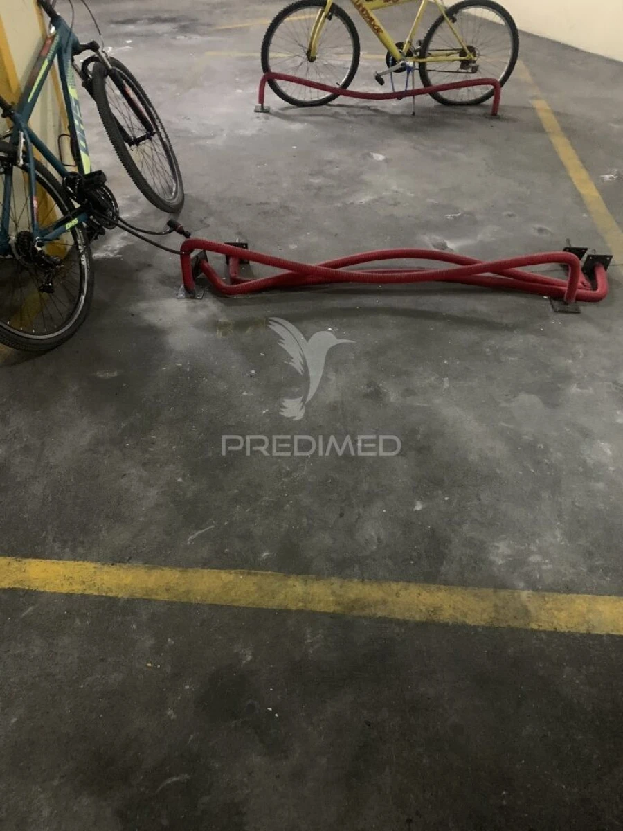 Garagem para Venda em Mafamude e Vilar do Paraíso Foto 3