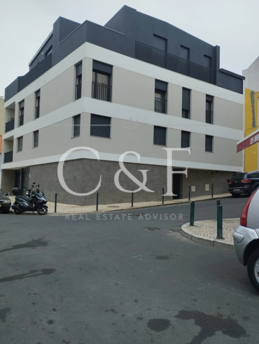 Apartamento T3 para Venda em Queluz e Belas Foto 45