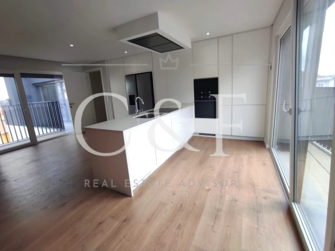 Apartamento T3 para Venda em Queluz e Belas Foto 4