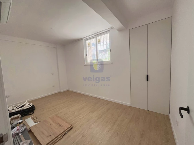 Apartamento T3 para Venda em Águas Livres Foto 17