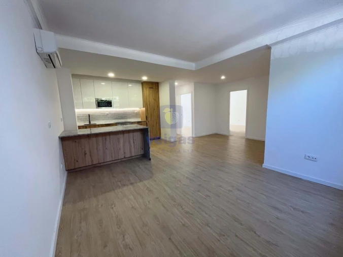 Apartamento T3 para Venda em Águas Livres Foto 18