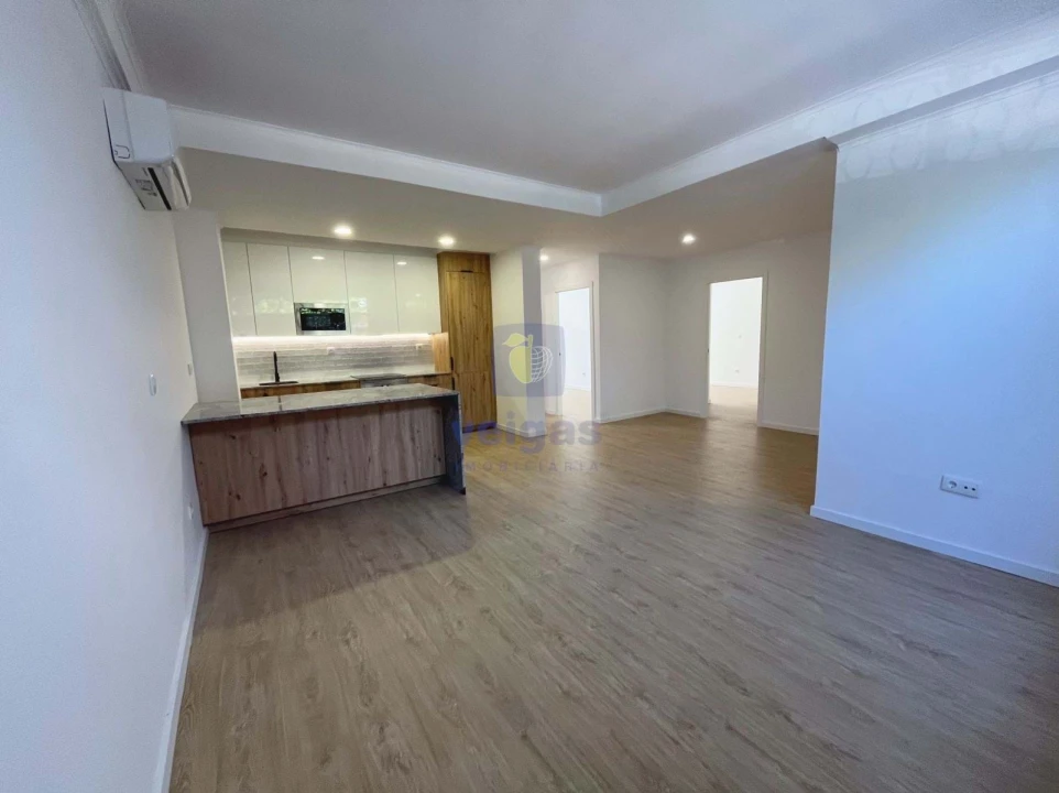 Apartamento T3 para Venda em Águas Livres Foto 18