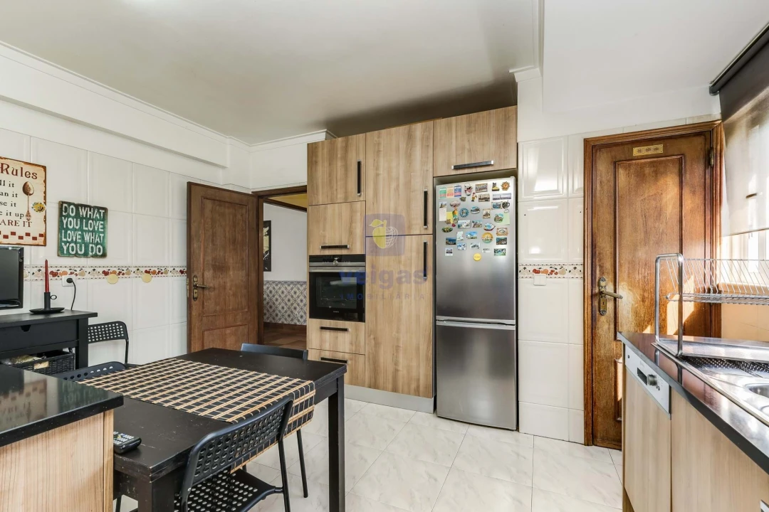 Moradia T4 para Venda em Santo Antão e São Julião do Tojal Foto 25