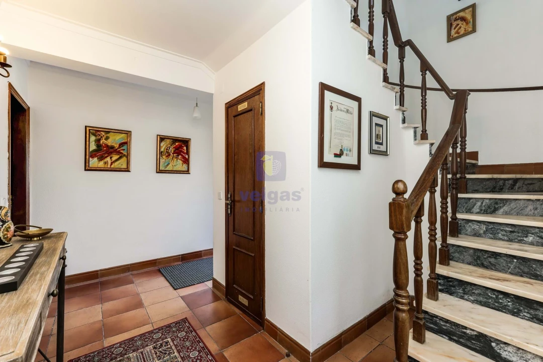 Moradia T4 para Venda em Santo Antão e São Julião do Tojal Foto 46