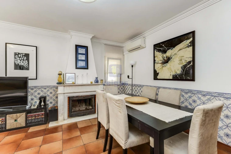 Moradia T4 para Venda em Santo Antão e São Julião do Tojal Foto 21