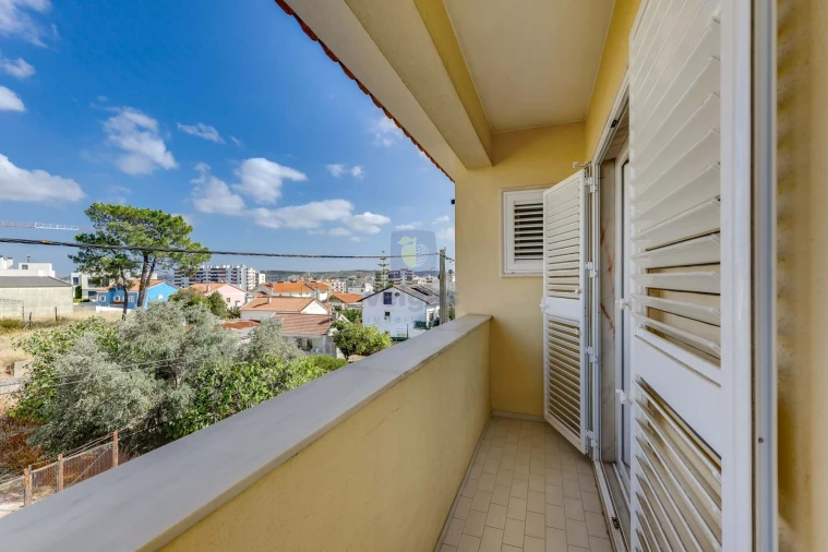 Moradia T4 para Venda em Santo Antão e São Julião do Tojal Foto 35