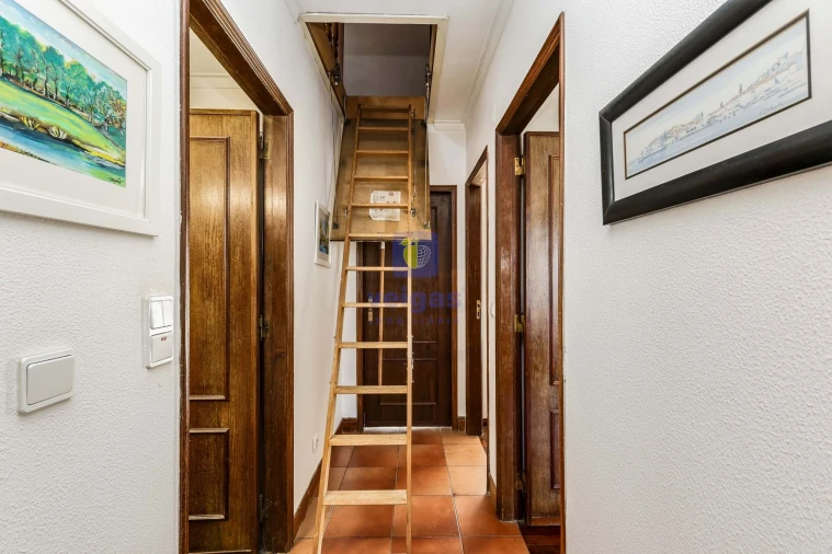 Moradia T4 para Venda em Santo Antão e São Julião do Tojal Foto 40