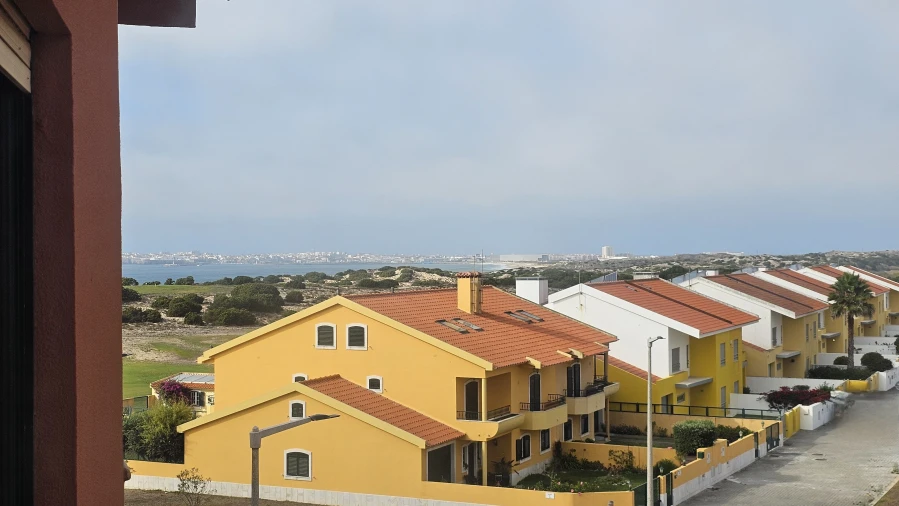 Apartamento T2 para Venda em Atouguia da Baleia Foto 14