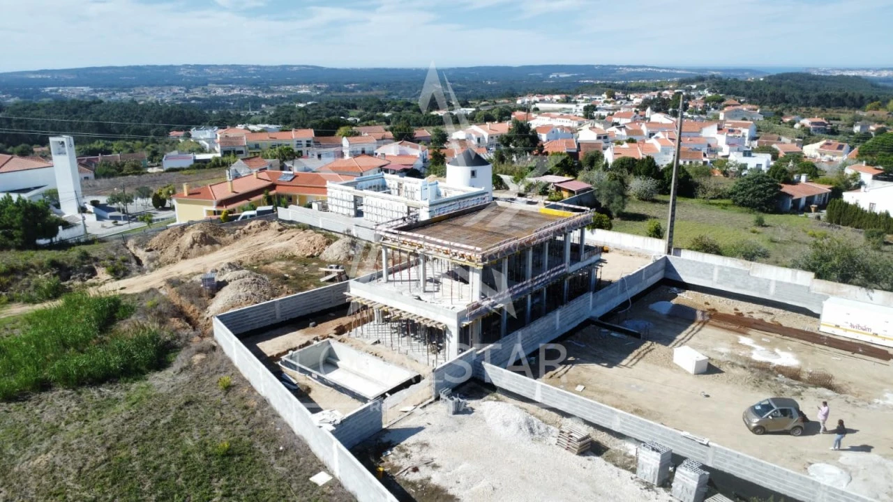 Moradia T4 para Venda em Nossa Senhora do Pópulo, Coto e São Gregório Foto 9