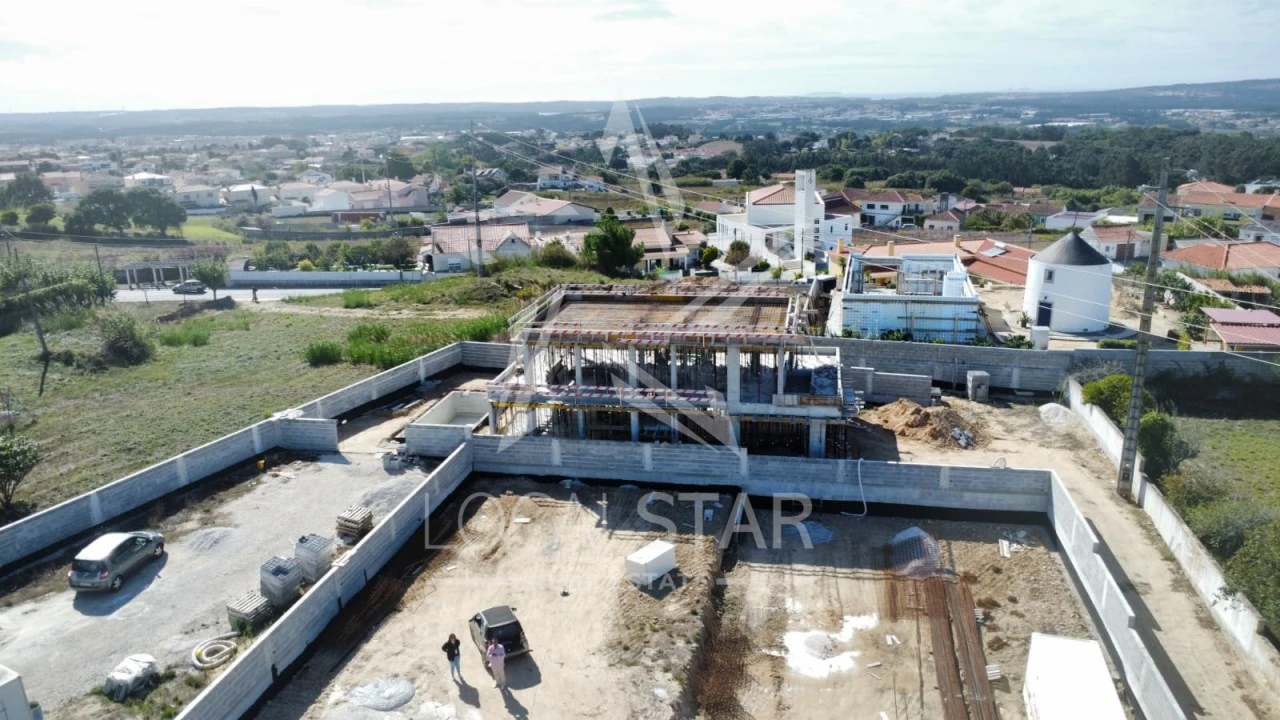 Moradia T3 para Venda em Nossa Senhora do Pópulo, Coto e São Gregório Foto 5