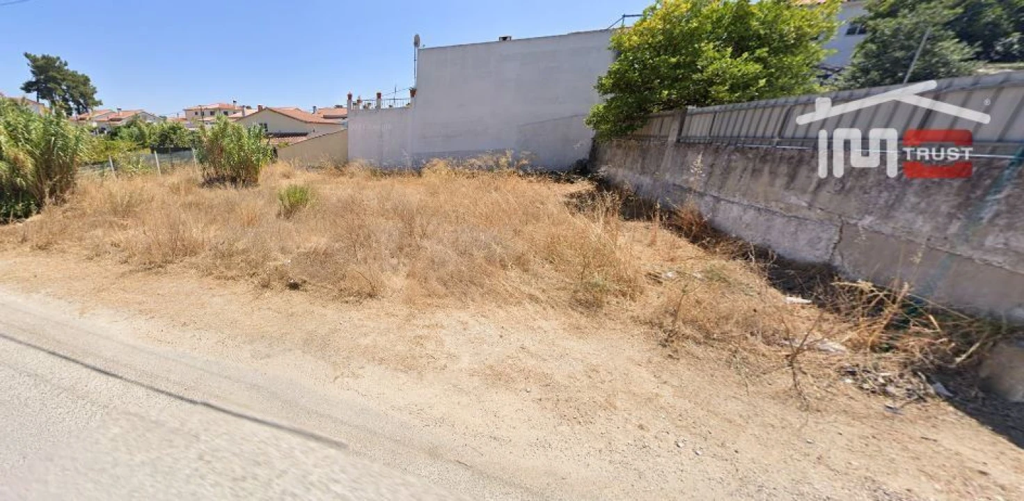 Terreno P/ Prédio para Venda em Azeitão (São Lourenço e São Simão) Foto 2
