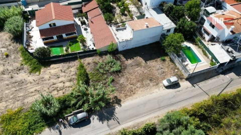 Terreno P/ Prédio para Venda em Azeitão (São Lourenço e São Simão)