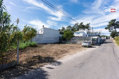 Terreno P/ Prédio para Venda em Azeitão (São Lourenço e São Simão)