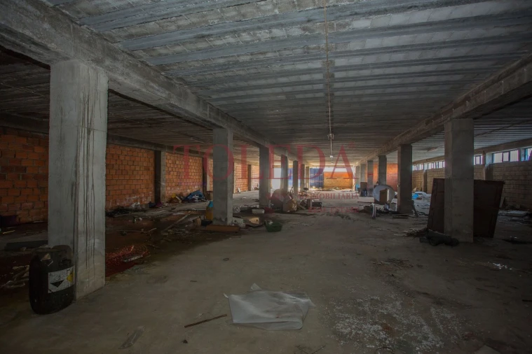 Loja para Venda em Santa Cruz/Trindade e Sanjurge Foto 12