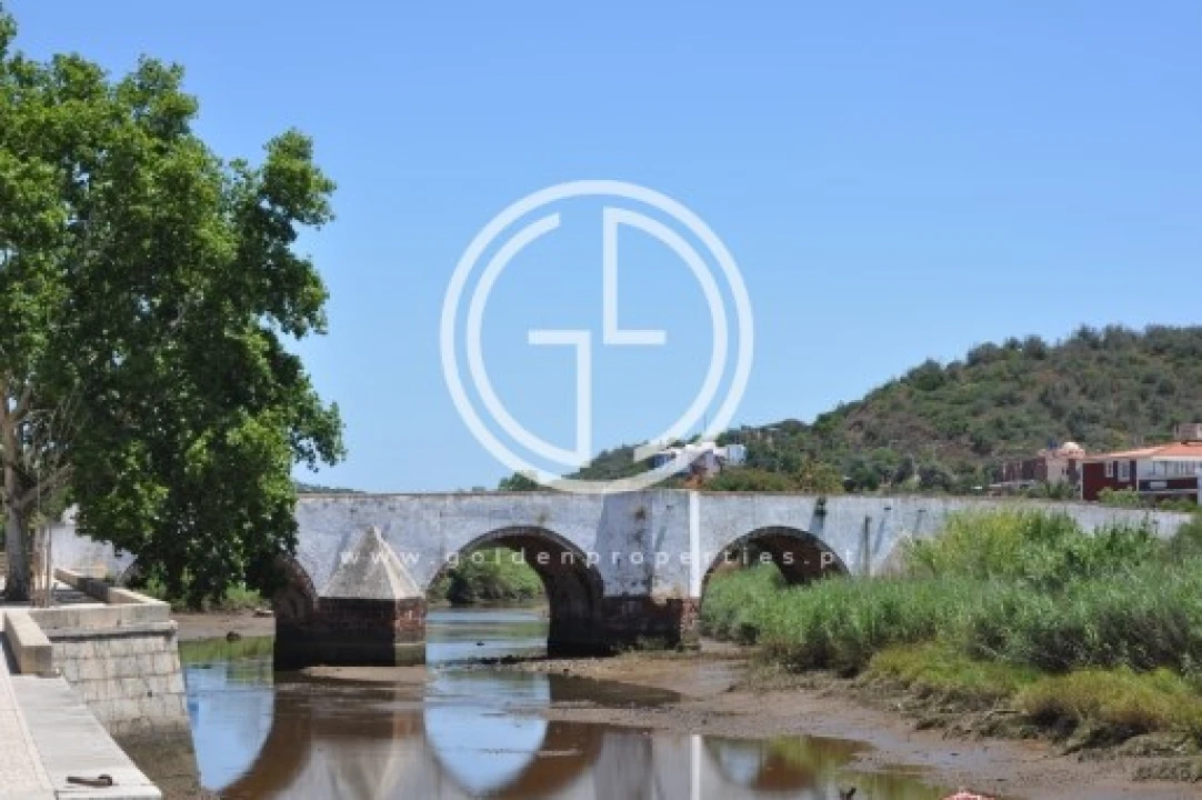 Moradia T4 para Venda em Alcantarilha e Pêra Foto 12