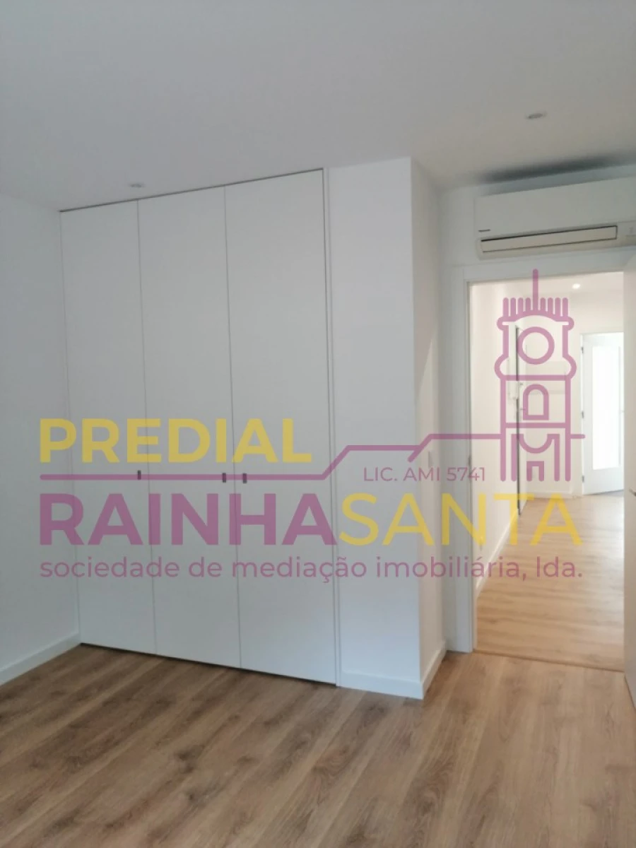 Apartamento T3 para Venda em Eiras e São Paulo de Frades Foto 4