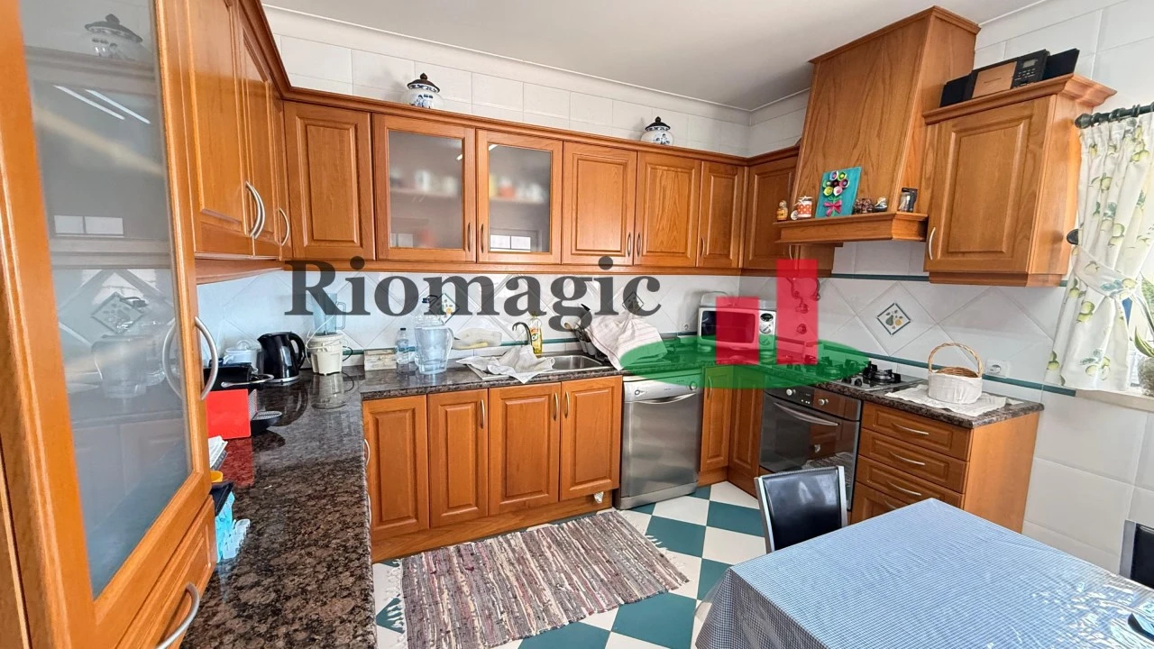 Moradia T5 para Venda em Rio Maior Foto 14