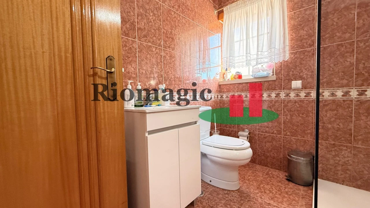 Moradia T5 para Venda em Rio Maior Foto 29