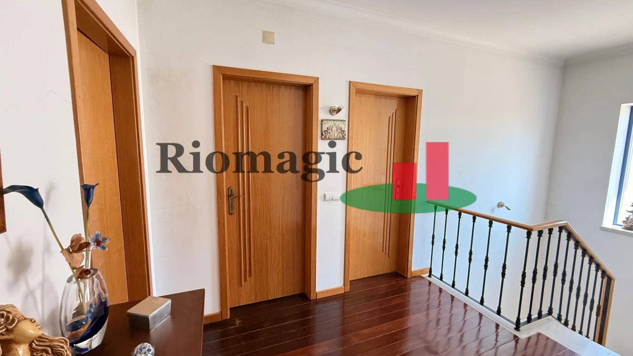 Moradia T5 para Venda em Rio Maior Foto 31