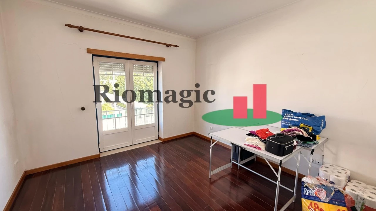 Moradia T5 para Venda em Rio Maior Foto 33