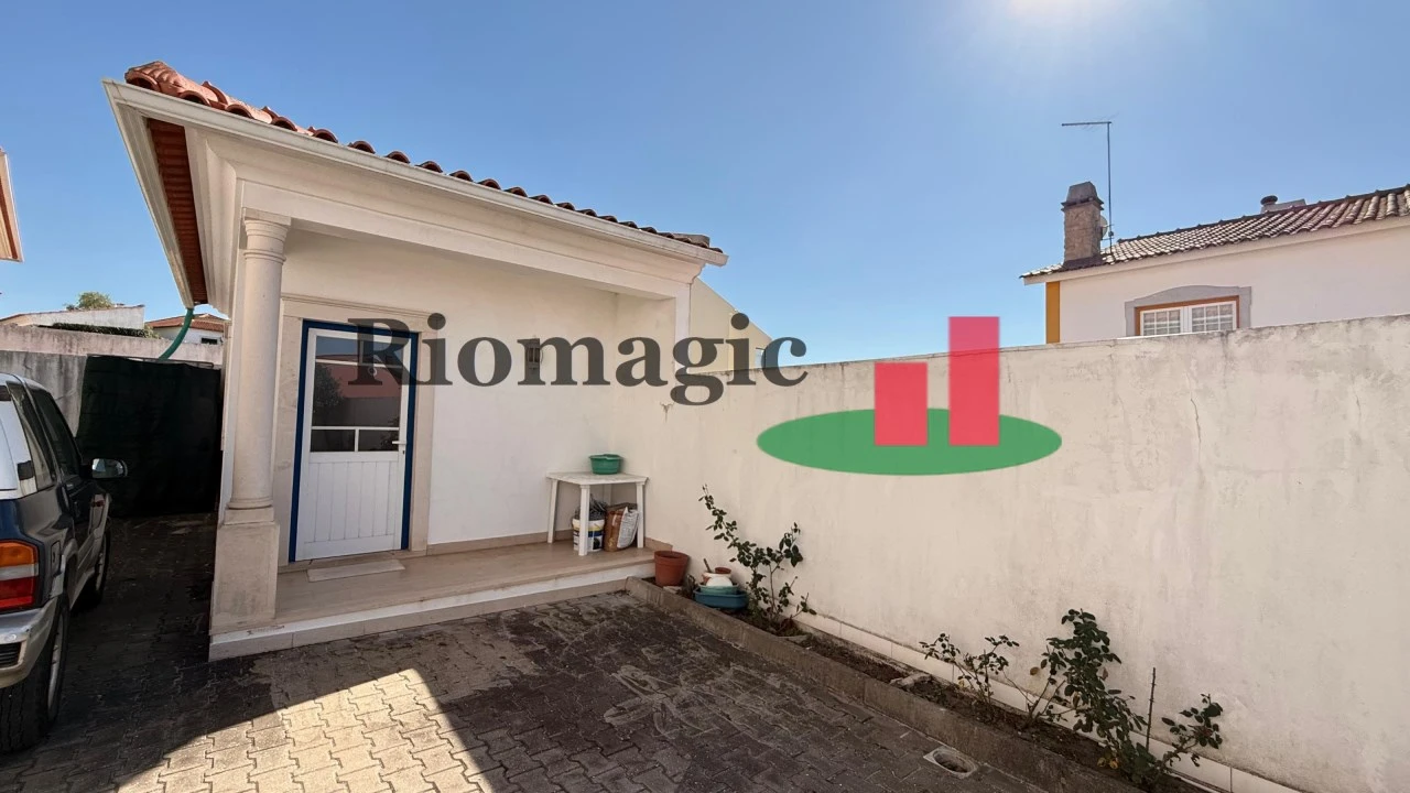 Moradia T5 para Venda em Rio Maior Foto 63
