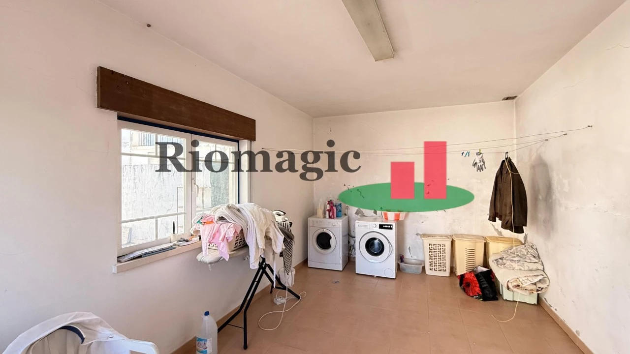 Moradia T5 para Venda em Rio Maior Foto 64