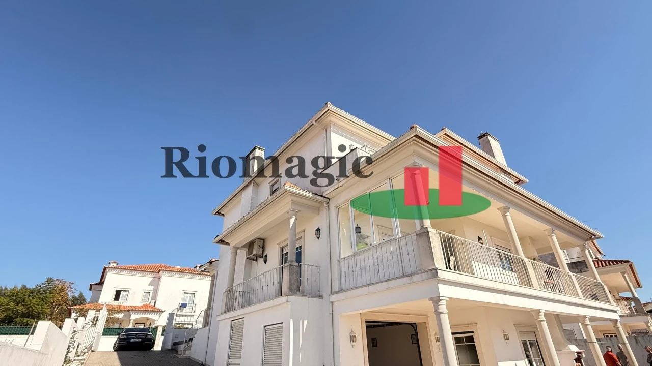 Moradia T5 para Venda em Rio Maior Foto 74