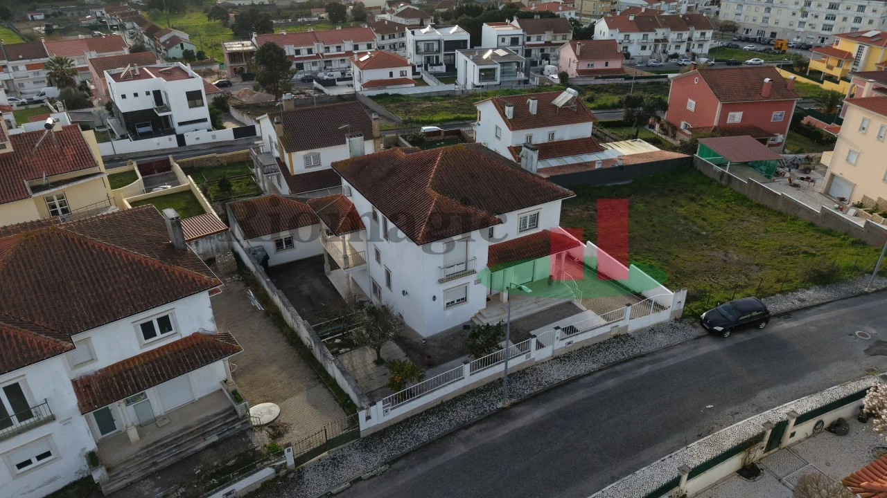 Moradia T5 para Venda em Rio Maior Foto 5