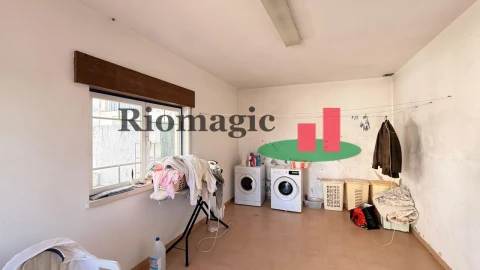 Moradia T5 para Venda em Rio Maior