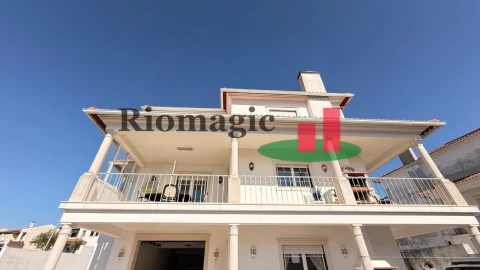 Moradia T5 para Venda em Rio Maior