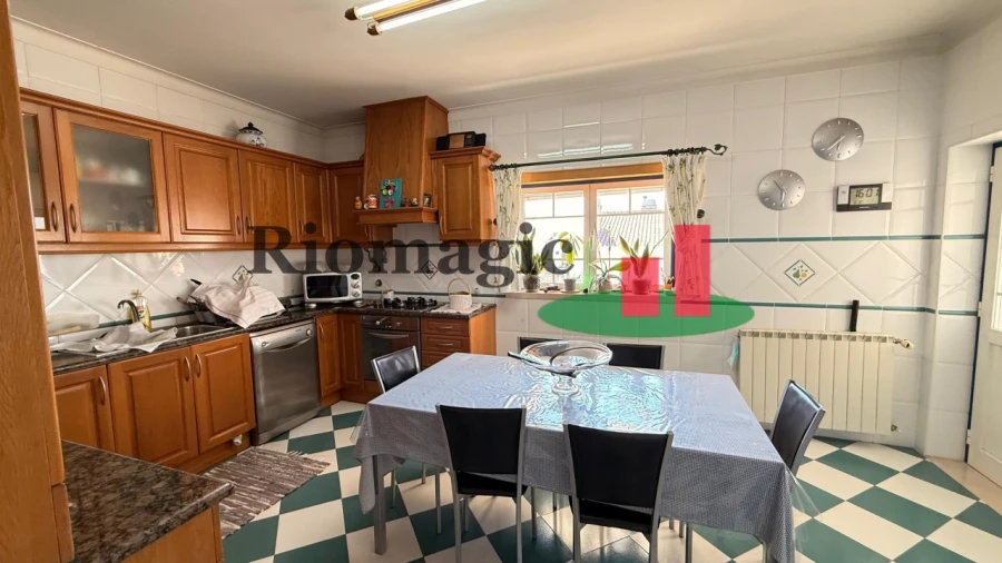 Moradia T5 para Venda em Rio Maior Foto 12