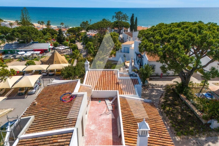 Moradia T3 para Venda em Almancil Foto 5