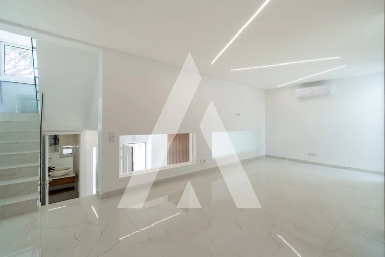 Moradia T3 para Venda em Almancil Foto 39