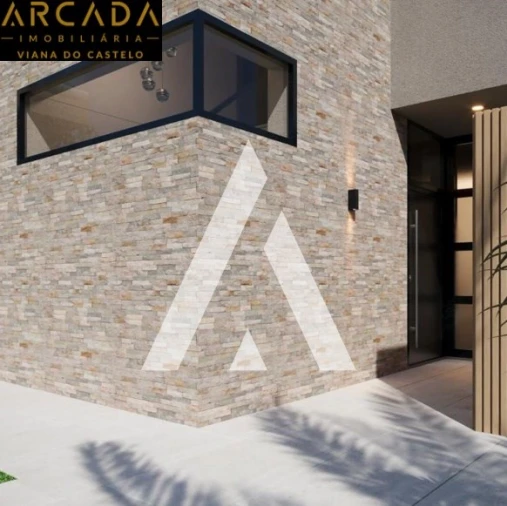 Moradia T4 para Venda em Rio de Mouro Foto 4