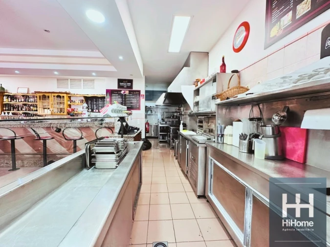 Negócio para Arrendamento em São Martinho Foto 2