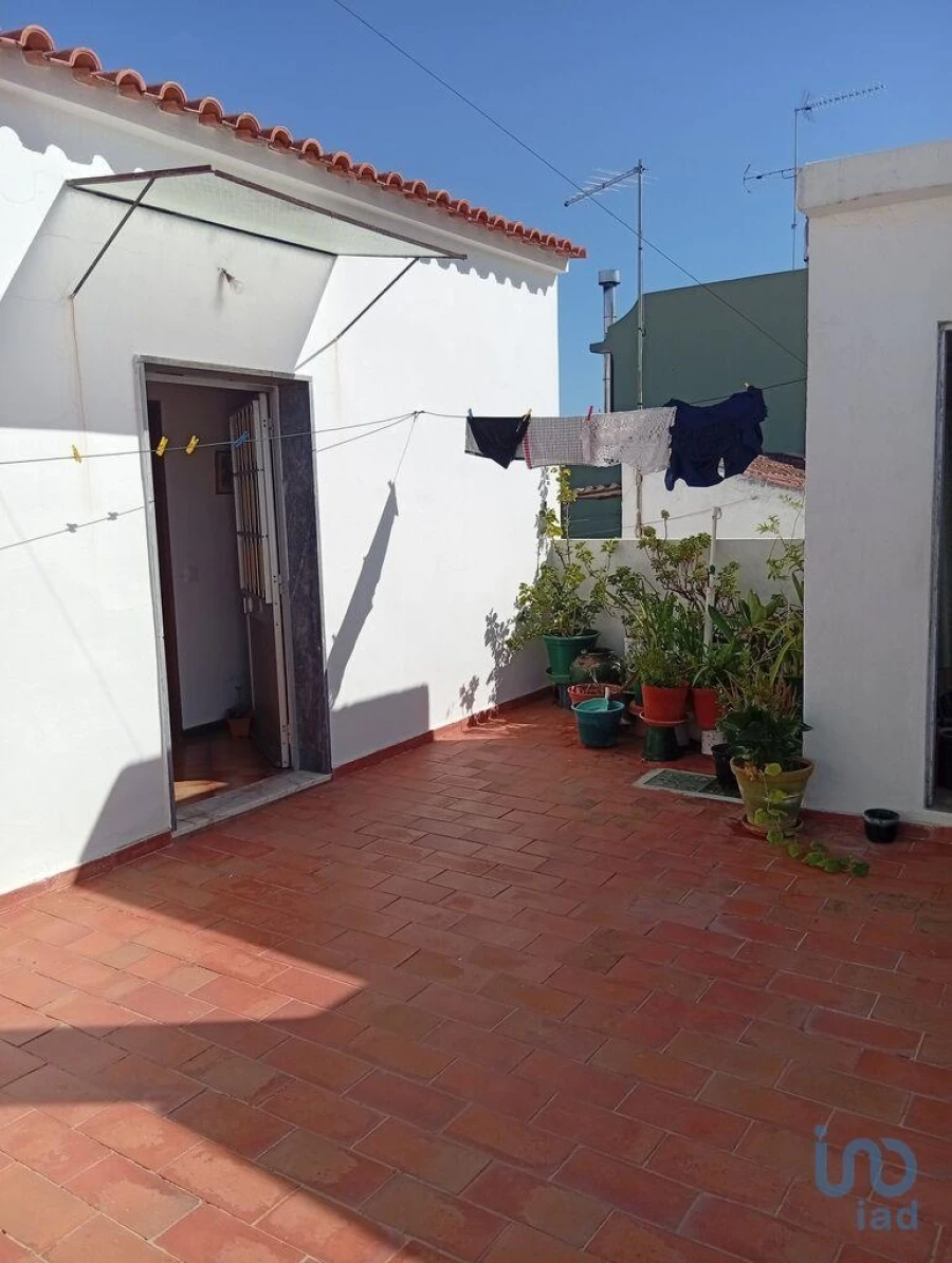 Moradia T4 para Venda em Loule (São Sebastião) Foto 9