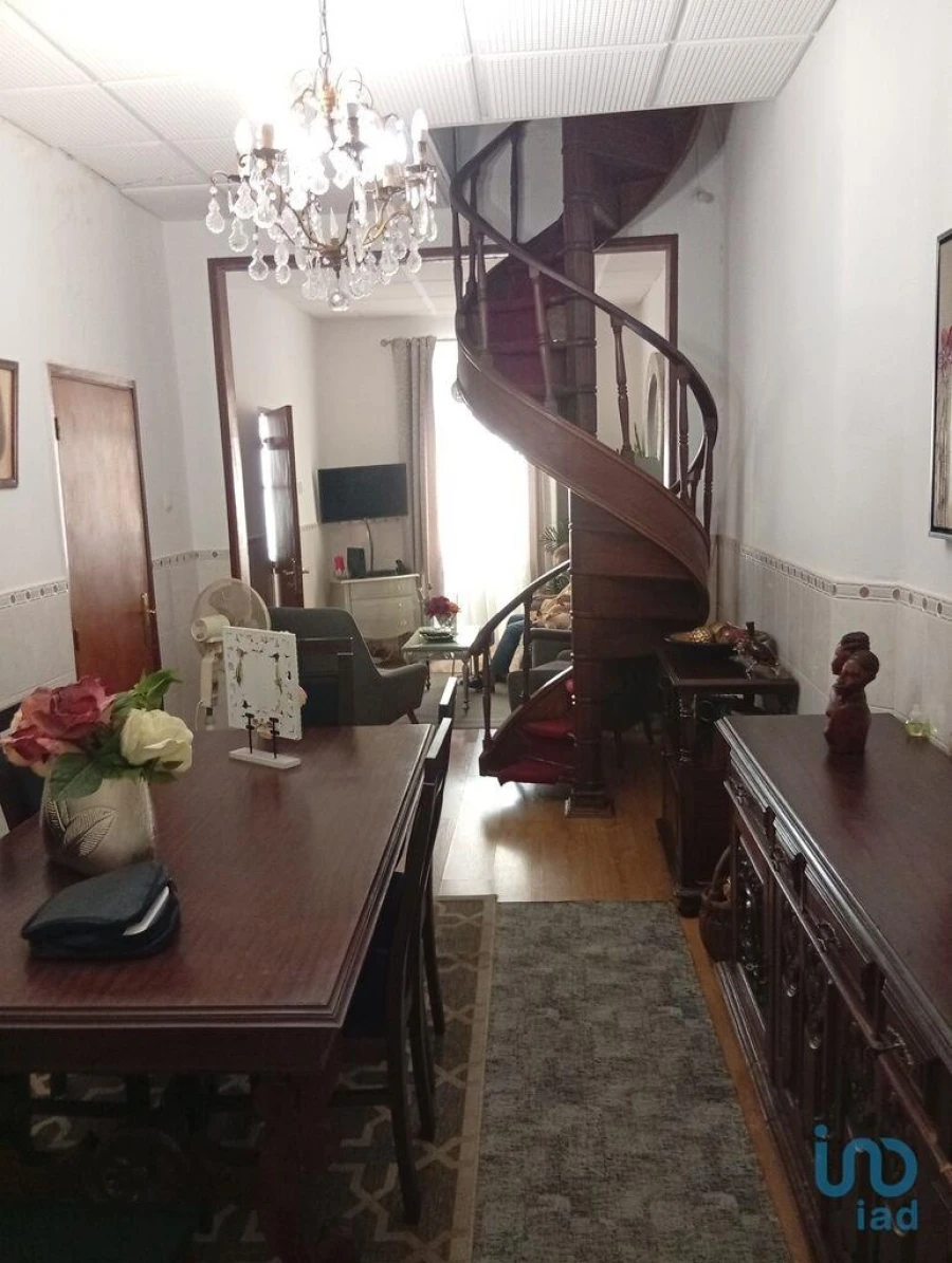 Moradia T4 para Venda em Loule (São Sebastião) Foto 8