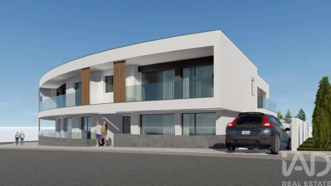 Apartamento T3 para Venda em Atouguia da Baleia
