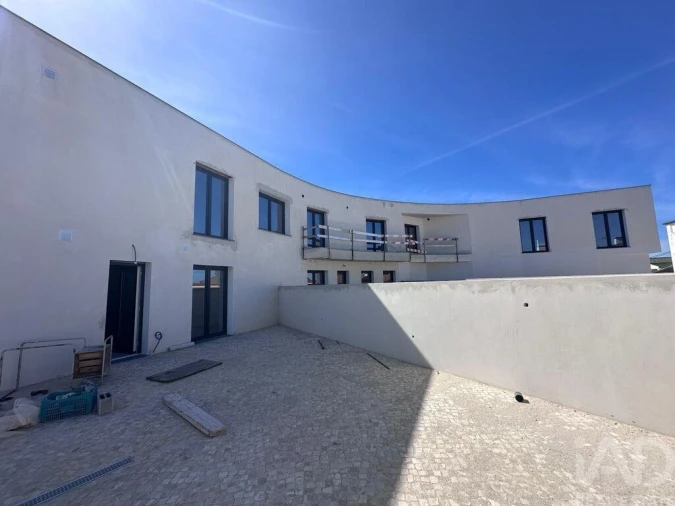 Apartamento T3 para Venda em Atouguia da Baleia Foto 15