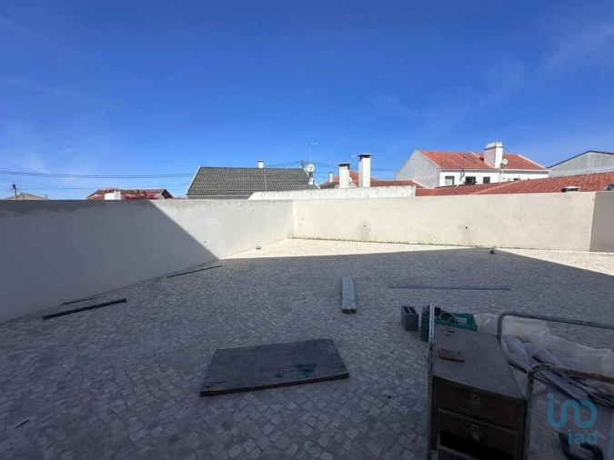 Apartamento T3 para Venda em Atouguia da Baleia Foto 14