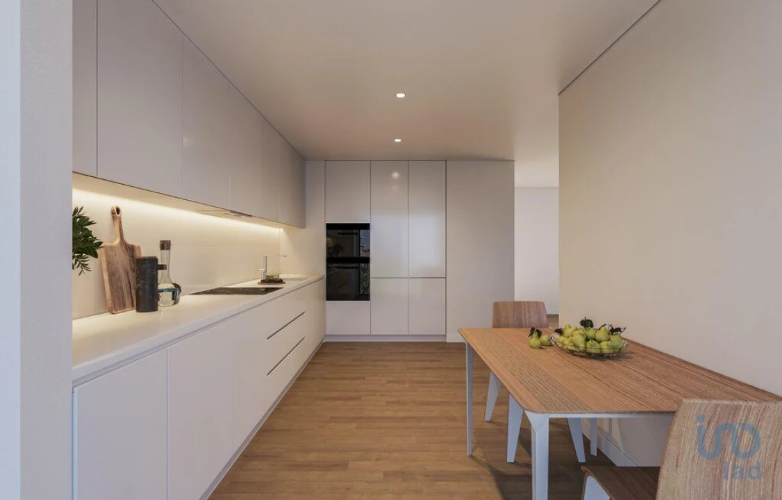 Apartamento T3 para Venda em Camara de Lobos Foto 8