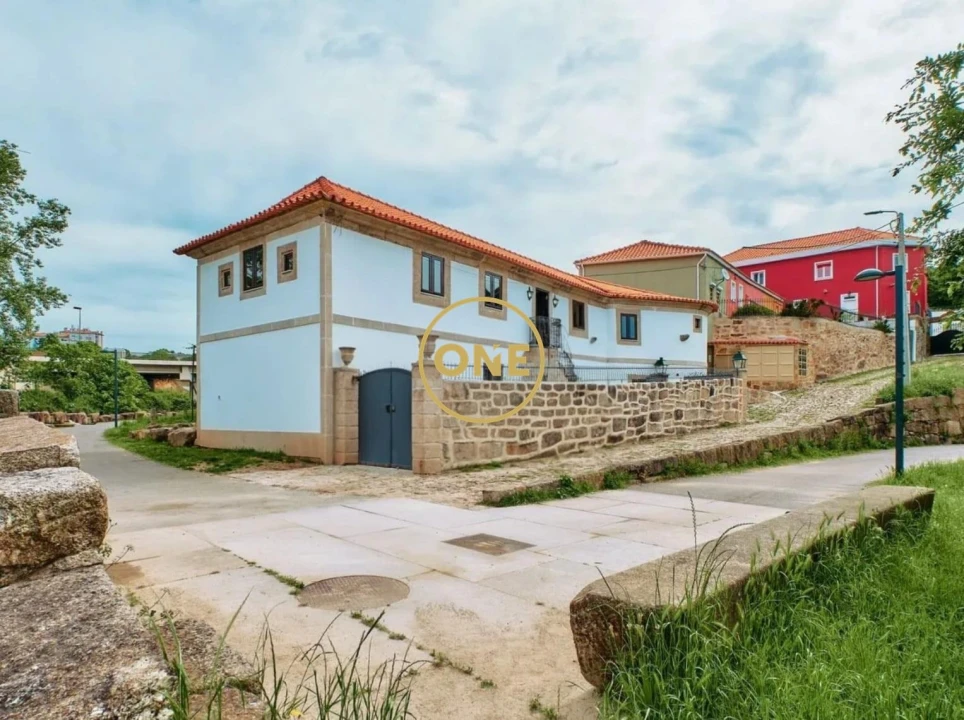 Moradia T4 para Venda em Campanhã Foto 11