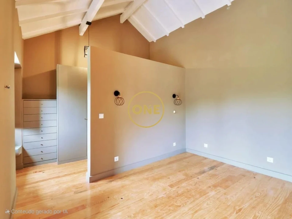 Moradia T4 para Venda em Campanhã Foto 19