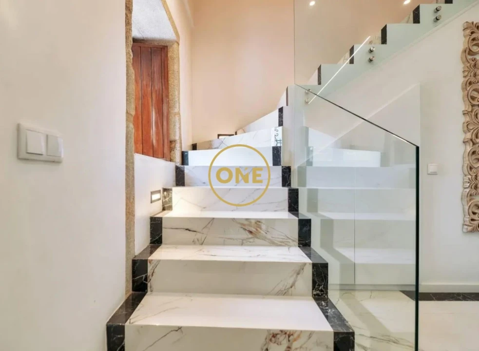 Moradia T4 para Venda em Campanhã Foto 10