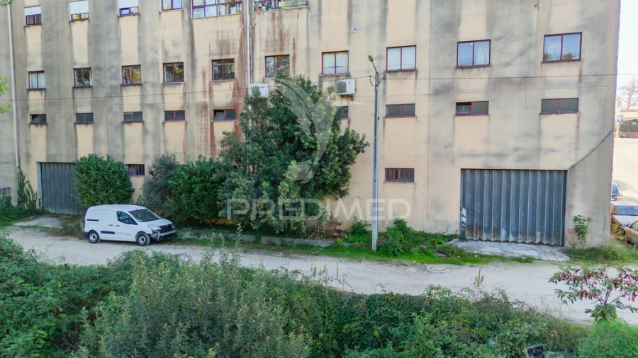 Armazém para Venda em Lago Foto 3